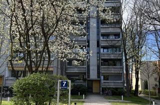 Wohnung mieten in Knappertsbuschstraße, 81927 Bogenhausen, Schöne 2-Zimmer-Wohnung mit Balkon und EBK in Bogenhausen, München