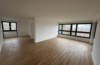 Wohnung mieten in 71069 Sindelfingen, Kernsanierte 4,5-Zimmer Wohnung mit Neubaustandard in bester Lage in Sindelfingen-Maichingen