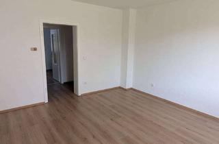 Wohnung mieten in Lanstroper Straße, 44329 Lanstrop, 3 Zimmer Erdgeschosswohnung mit Balkon in Dortmund-Lanstrop