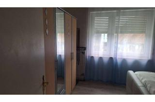 Wohnung mieten in 74343 Sachsenheim, 1100 € - 75 m² - 3.0 Zi.Es wird eine Dreizimmerwohnung mit Balkon im Erdgeschoss vermietet.