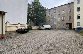 Garagen mieten in Siemensstraße 10, 12459 Oberschöneweide, Außenstellplatz im Hinterhof zu vermieten - ab sofort