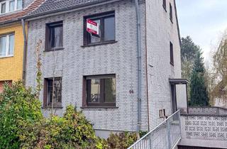 Haus kaufen in 50321 Brühl, GELEGENHEIT IN BRÜHL-KIERBERG: Haus zum Bodenwert! Sanieren oder Neubau – Sie haben die Wahl.