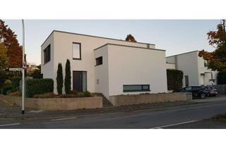 Haus mieten in 41179 Rheindahlen, Freistehendes Architektenhaus im Bauhausstil mit moderner Technik und stilvollem Wohnambiente
