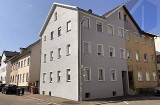 Wohnung kaufen in 78532 Tuttlingen, Tuttlingen - Mehrfamilienhaus in zentraler Lage von Tuttlingen - drei Wohneinheiten zu verkaufen