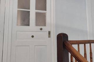 Wohnung kaufen in 75172 Pforzheim, Pforzheim - Pfiffige und sonnige Dachgeschoss Wohnung