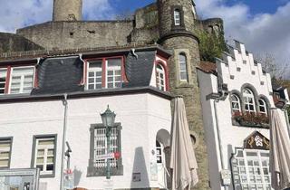 Bauernhaus kaufen in 65817 Eppstein, Eppstein - Wohnen in der Burgstraße _ mit Blick zur Burg!