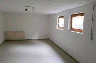 Wohnung kaufen in 88074 Meckenbeuren, Meckenbeuren - Hobbyraum Lagerraum 2 Räume in Meckenbeuren