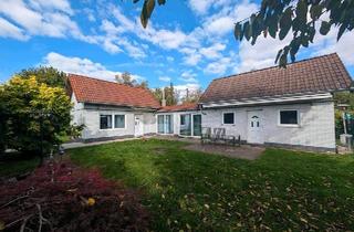 Haus kaufen in 45472 Mülheim, Mülheim an der Ruhr - Grundstück mit Steinhaus auf der grünen Insel Inselstraße MH