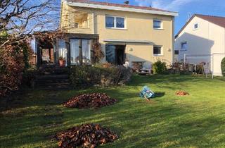Einfamilienhaus kaufen in 75038 Oberderdingen, Oberderdingen - Freistehendes Einfamilienhaus mit großem Garten