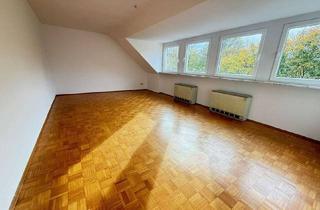 Wohnung kaufen in Grendtor 14, 45276 Steele, Helle 2‑Zimmer‑Dachgeschosswohnung mit Parkett & Kellerraum in Bestlage - Essen‑Steele, Grendtor 14