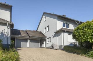 Wohnung kaufen in 34327 Körle, Moderne 3-Zimmer-Wohnung mit Balkon und Einbauküche in ruhiger Lage von Körle