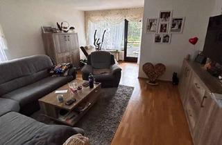 Wohnung kaufen in 96450 Coburg, Gepflegete und Zentrale 3-Zimmer-Wohnung im Erdgeschoss mit Balkon + Tiefgaragenstellplatz