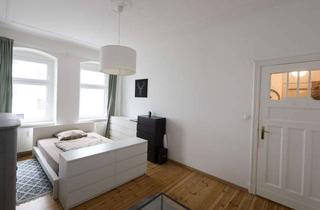 Wohnung kaufen in Wildenbruchstraße 71, 12045 Neukölln, Bezugsfreie 1 Zimmer Wohnung im Hinterhaus nahe Kielufer provisionsfrei Immobilie