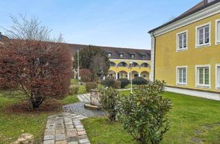 Wohnung kaufen in 94148 Kirchham, Charmantes 1-Zimmer-Apartment in Wellnessanlage im Schloss Kirchham