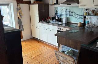 Wohnung mieten in Wismarsche Straße 232, 19055 Lewenberg, Schöne 2 Zimmer Dachgeschoss-Wohnung