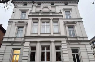 Wohnung mieten in 65193 Wiesbaden, Klassische Altbauetage mit Stuck, Balkonen und viel Raumgefühl