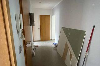 Wohnung mieten in Potsdamer Straße 25, 45145 Frohnhausen, Schöne 3-Zimmer Wohnung mit Balkon in Frohnhausen