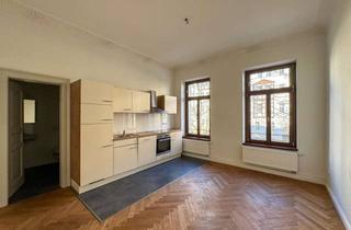 Wohnung mieten in Jägerstraße, 04157 Gohlis-Mitte, Sonnige 2,5-Zimmer-Wohnung mit historischem Flair in saniertem Altbau