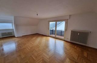 Wohnung mieten in 70195 Botnang, Schicke 3-Zi.-Dachgeschosswohnung mit Balkon und EBK