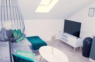 Wohnung mieten in Schwarzwaldstraße 59, 77815 Bühl, Vollmöblierte 2-Zimmer Dachgeschosswohnung EBK mit Klimaanlage in Bühl Neusatz