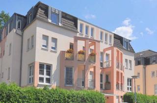 Wohnung mieten in 08209 Auerbach, **Helle, gemütliche Dachgeschosswohnung + 2 Zimmer + Dachboden + Lift + EBK*