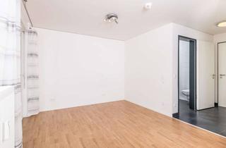 Wohnung mieten in Blumenstraße 14/14a, 93055 Ostenviertel, Studentenwohnung mit Balkon und Stellplatz