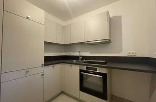 Wohnung mieten in Hansa-Ufer, 10555 Tiergarten, Erstbezug nach Sanierung, 1 Zimmer Wohnung mit EBK und Duschbad