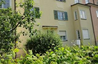 Wohnung mieten in Virchowplatz, 08060 Marienthal, Ab 01.02.26!!! 2-Raum-Wohnung in Marienthal mit tollem Blick ins Erzgebirge, Laminat, Balkon und Ste