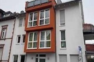 Wohnung mieten in Rodensteinstraße 78, 64625 Bensheim, Geräumige 4-Zimmer Wohnung im Zentrum von Bensheim