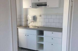 Wohnung mieten in 44147 Dortmund, Helle 34 qm, 1 Zi KDB + Kammer in Dortmund