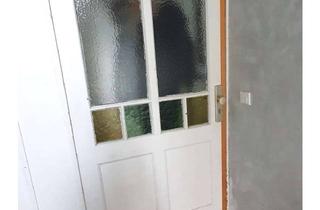 Wohnung mieten in 45665 Recklinghausen, Schöne Altbauwohnung in Recklinghausen mit 2,5 Zimmern und kleinem Balkon