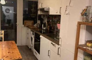 WG-Zimmer mieten in Kaiser-Wilhelm-Ring 23, 55118 Neustadt, Helles WG-Zimmer in 4er-WG 1.OG Zimmer 3