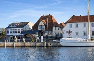 Gastronomiebetrieb mieten in 23730 Neustadt, Exklusive Gastronomiefläche im historischen Fachwerkhaus mit Ostseeblick und Außenterrasse