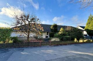 Einfamilienhaus kaufen in 53639 Königswinter, Einfamilienhaus 270 m² WFL, 1700 m² Grdst. mit Panoramablick und abtrennbarem Baugrundstück (475m²)