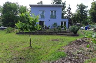 Haus kaufen in 15755 Schwerin, Modernes Wohnhaus mit separater Einliegerwohnung sucht neue Familie