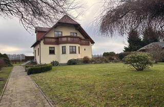 Einfamilienhaus kaufen in 01796 Struppen, Ruhiges Familienidyll: Einfamilienhaus in grüner Wohnlage
