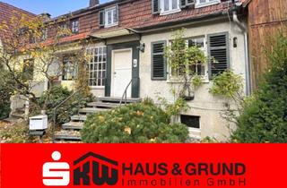 Haus kaufen in 33330 Gütersloh, Gütersloh-Mitte: Charmantes Reihenmittelhaus für neue Ideen***4246 G