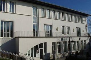 Gewerbeimmobilie mieten in Pfarrstraße 11, 08233 Treuen, Helle, attraktive Gewerbeeinheit in Top-Lage von Treuen