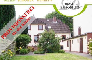 Haus kaufen in 25421 Pinneberg, Zweifamilienhaus! Einen Teil selbst bewohnen, eine Teil vermieten!