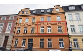 Wohnung kaufen in 19053 Paulsstadt, Altbauwohnung mit großem Balkon