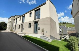 Wohnung kaufen in 65344 Eltville am Rhein, Attraktive 5-Zimmer-Maisonettewohnung mit Balkon, Terrasse und Gartenbereich