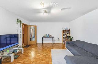 Wohnung kaufen in 93053 Kasernenviertel, Vermietete 2-Zimmer-Wohnung mit Garage und Stellplatz – ideale Kapitalanlage nahe der Autobahn