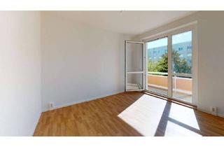 Wohnung mieten in Murmansker Straße 18c, 06130 Südstadt, 3-Raum-Wohnung mit Aufzug und Wanne