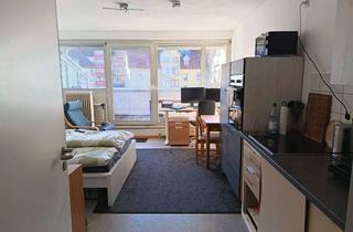 Wohnung mieten in Friedrichstraße, 78120 Furtwangen, Schöne, zentral gelegene 1-Zimmer Wohnung mit Balkon, Bad, Stellplatz, Kellerabteil und Küche