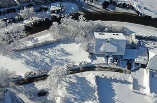 Wohnung mieten in Am Poot, 59955 Winterberg, Exklusive kernsanierte 2-Zimmer-Wohnung mit Balkon & Panoramablick