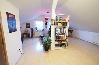 Wohnung mieten in 85391 Allershausen, Reizende 2-Zimmer-Dachgeschosswohnung für maximal 2 Personen