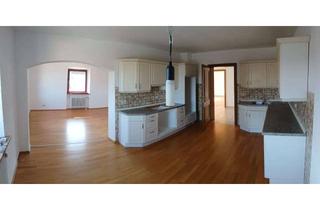 Wohnung mieten in 85669 Pastetten, Idyllische 4-Zimmer-Wohnung mit Balkon zum Wohlfühlen in Pastetten