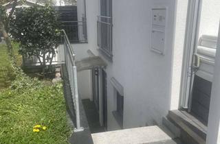 Wohnung mieten in Ahornweg, 74177 Bad Friedrichshall, Stilvolle teilmöblierte 2,5-Zimmer-UG-Wohnung 73 m2