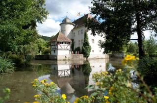 Wohnung mieten in Am Wasserschloss, 97633 Sulzfeld, Exklusive 4-Zimmer-Wohnung im historischen Wasserschlösschen Kleinbardorf