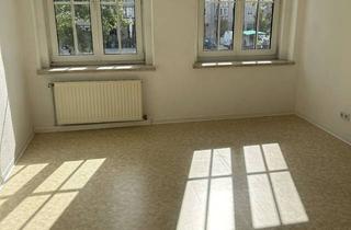 Wohnung mieten in Zerbster Sraße, 06844 Innenstadt, helle zentrale 2 Zimmer Wohnung im 1. OG in Dessau